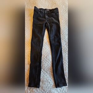 Abercrombie & Fitch Women's Black Skinny Jeans
